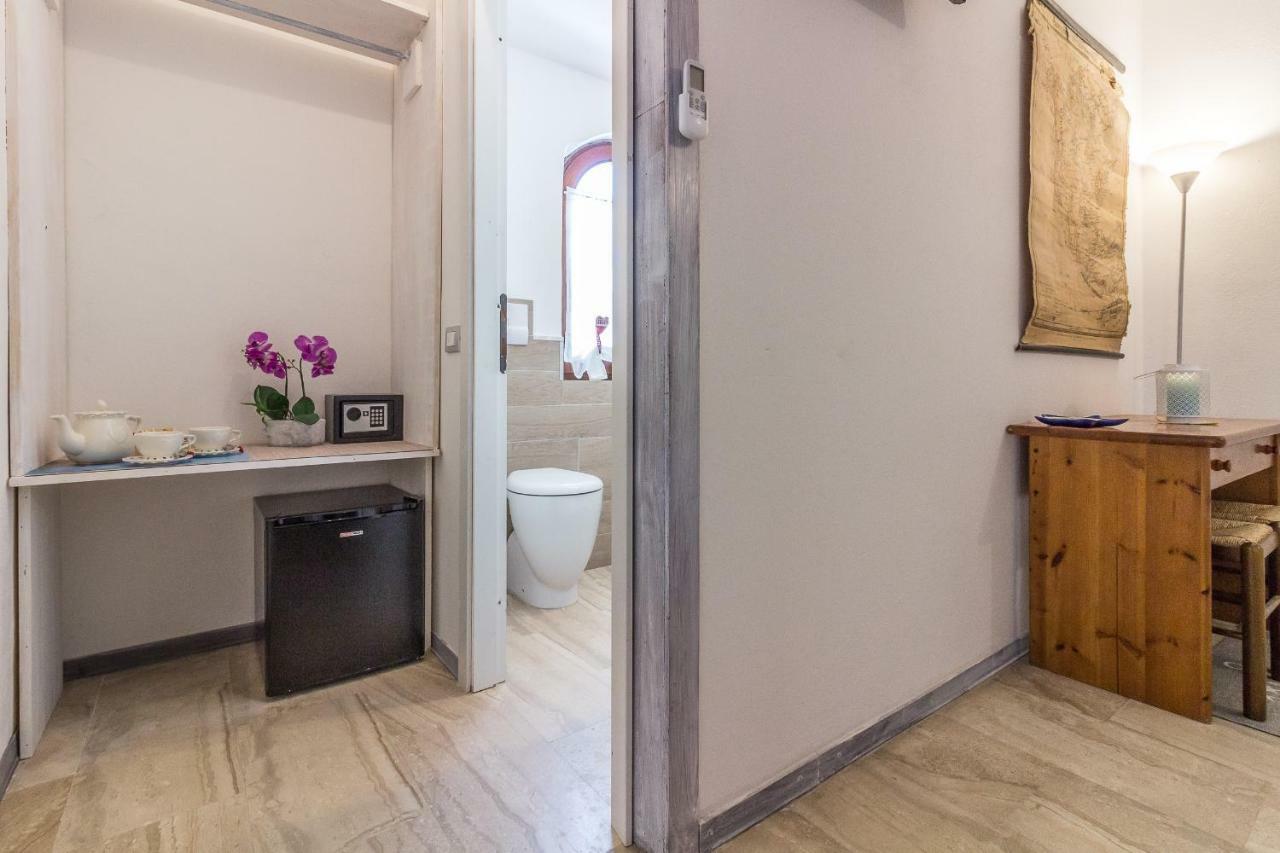 Maricciolu Suites And Apartments Όλμπια Εξωτερικό φωτογραφία