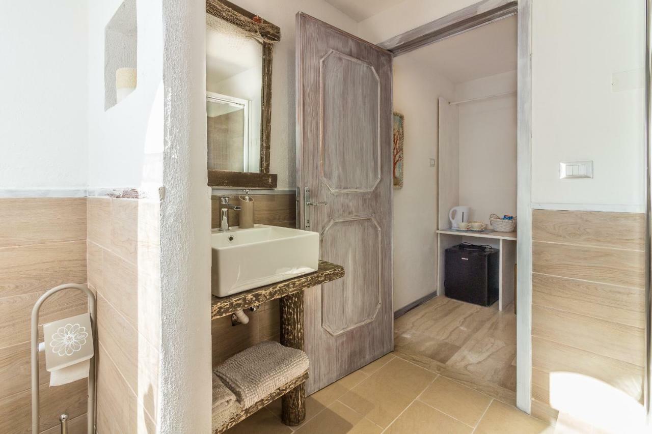 Maricciolu Suites And Apartments Όλμπια Εξωτερικό φωτογραφία
