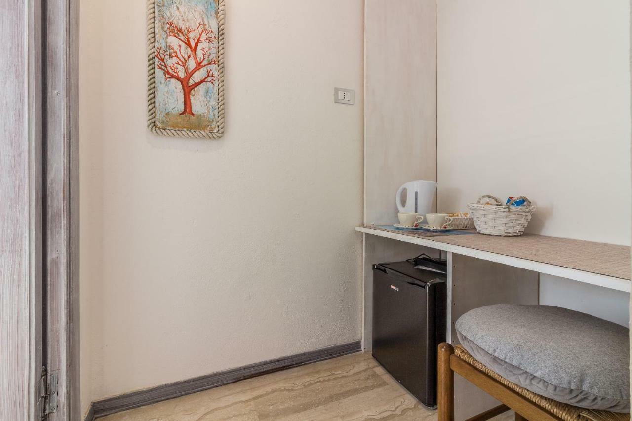 Maricciolu Suites And Apartments Όλμπια Εξωτερικό φωτογραφία